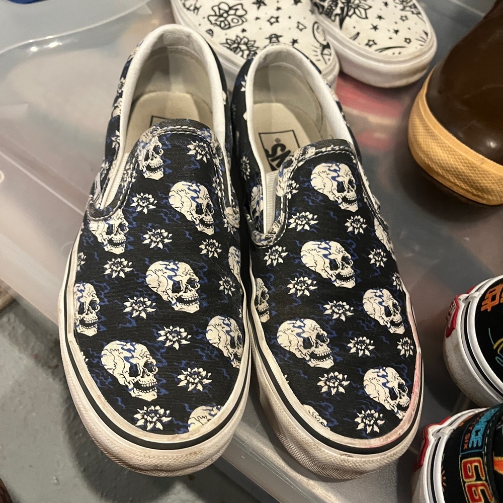 Men’s 6/ womens7.5